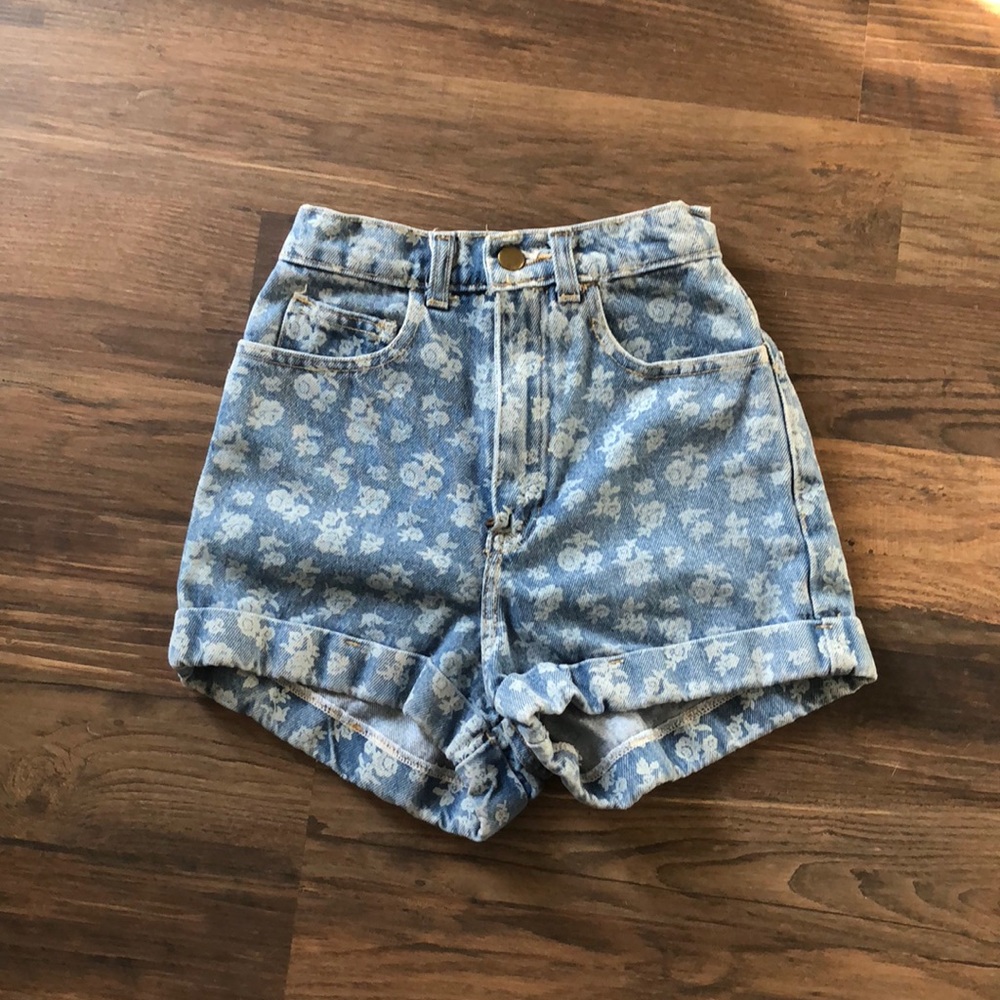 American Apparel Shorts